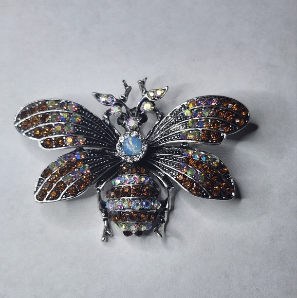 Betsey Johnson Bumblebee Rhinestone Pin Pendant Combo - Picture 2 of 5